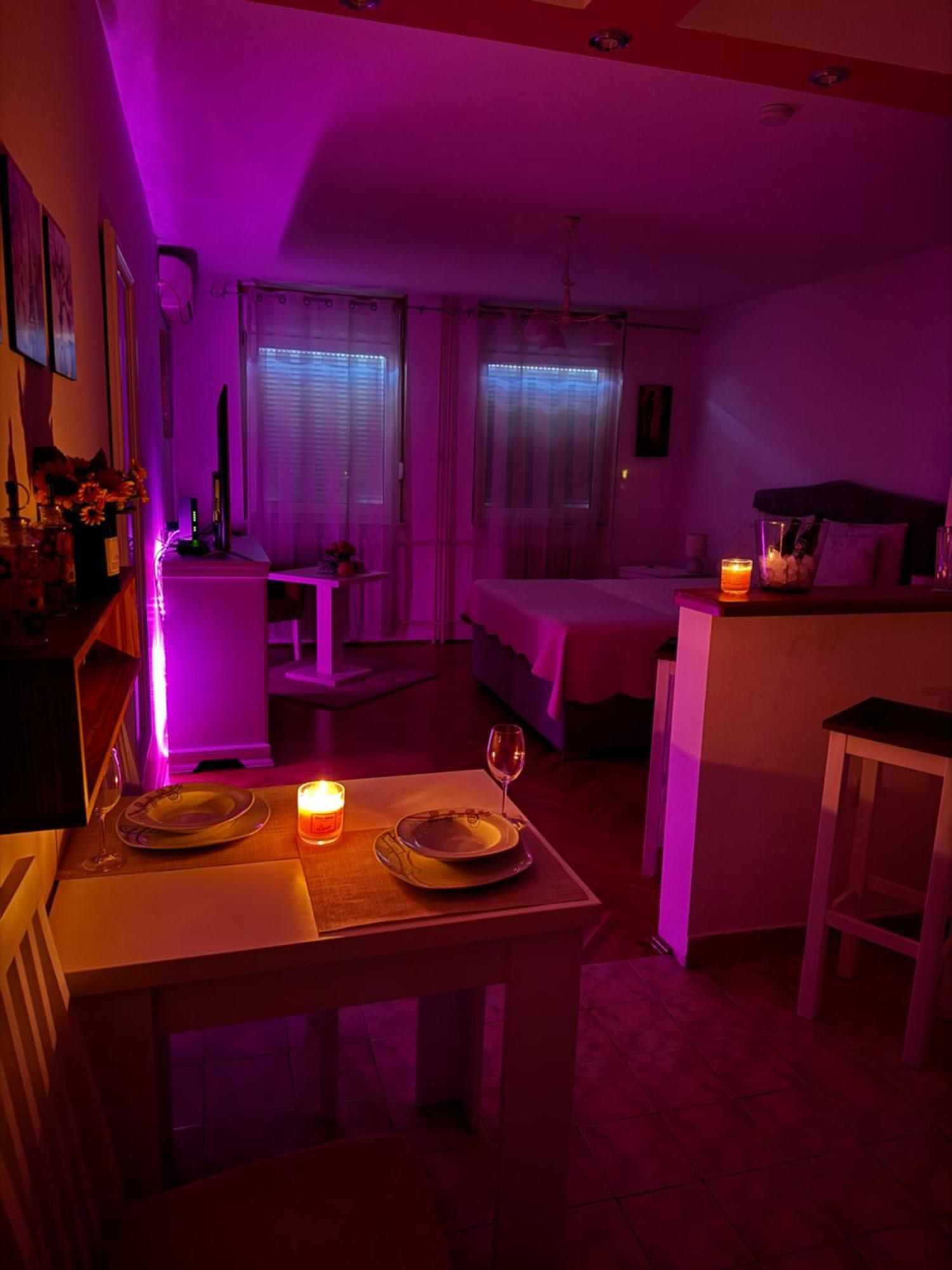 Post Apartmani - Sajam Novi Sad Exterior foto